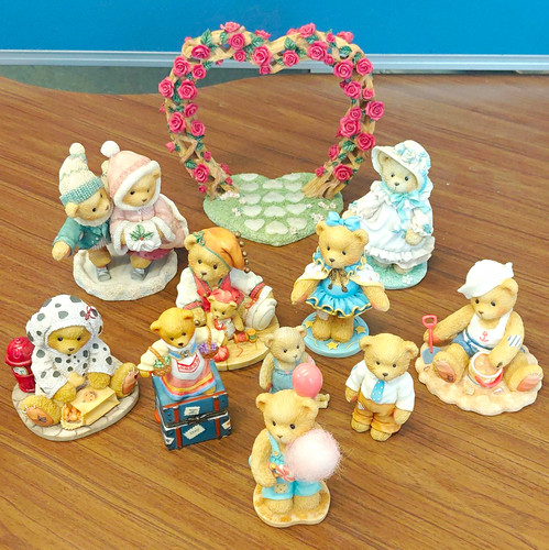 Cherished teddies set lot - cherished,