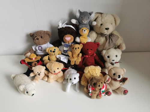 Vintage teddy bear collection - teddy,