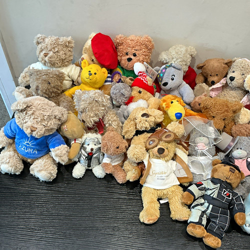 Job lot mixed teddy bears - 75, x